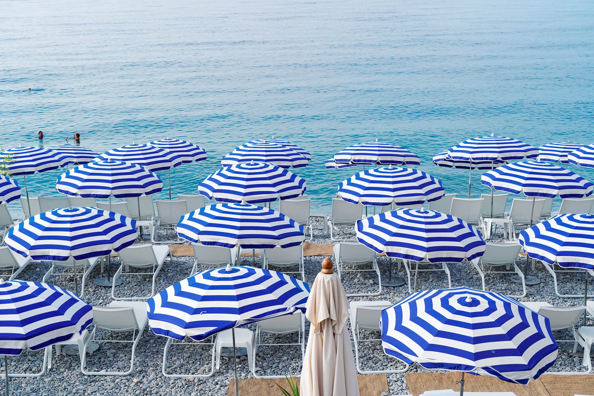 Prenota il tuo ombrellone a Portonovo